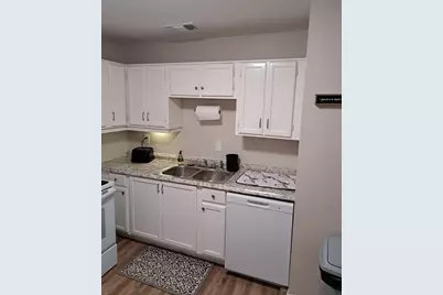 1702 Crest Point Drive, Arlington, TX 76012 - Photo 9