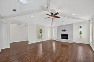 1905 Country Club Dr, Plano, TX 75074 - Photo 11