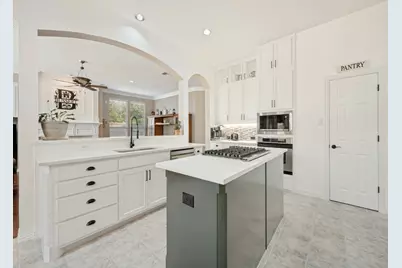 8201 McKenzie Court, Frisco, TX 75036 - Photo 15