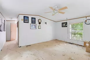 333 Pecan Dr NE, Mcqueeney, TX 78123 - Photo 9
