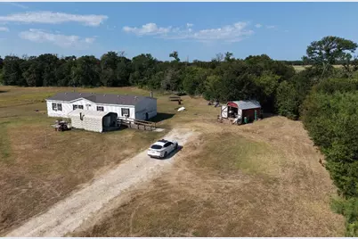 676 Homer Young, Axtell, TX 76624 - Photo 3