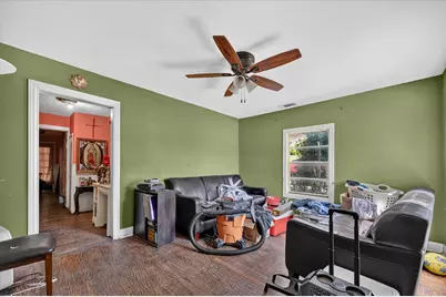 1407 N Main Street, Carrollton, TX 75006 - Photo 7