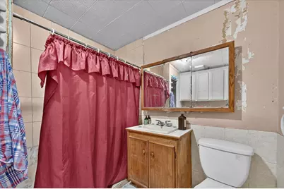 1407 N Main Street, Carrollton, TX 75006 - Photo 11