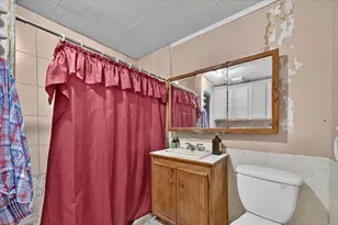 1407 N Main St, Carrollton, TX 75006 - Photo 11