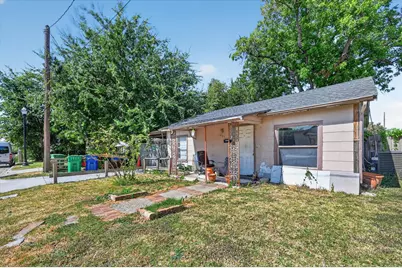 1407 N Main Street, Carrollton, TX 75006 - Photo 3