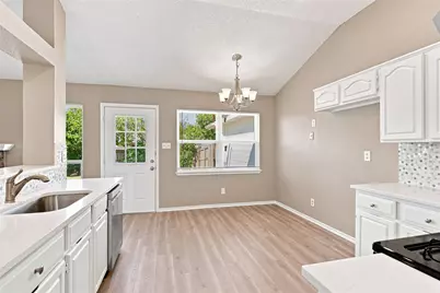 7053 Northpointe Drive, The Colony, TX 75056 - Photo 13