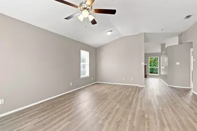 7053 Northpointe Drive, The Colony, TX 75056 - Photo 5