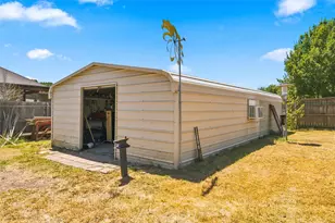 601 Sapphire Blvd, Hewitt, TX 76643 - Photo 29