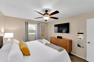 2012 Chattanooga Dr, Bedford, TX 76022 - Photo 15