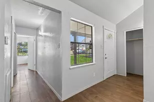 6051 Dooley Dr, The Colony, TX 75056 - Photo 5