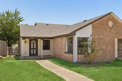 6051 Dooley Drive, The Colony, TX 75056 - Photo 3