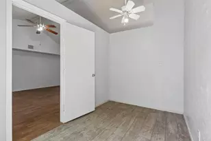 6051 Dooley Dr, The Colony, TX 75056 - Photo 23