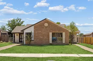 6051 Dooley Dr, The Colony, TX 75056 - Photo 1