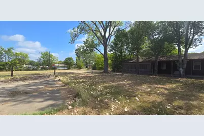 210 Kelly Lane, Seven Points, TX 75143 - Photo 9
