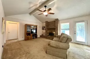 713 Owens Dr, Crowley, TX 76036 - Photo 9