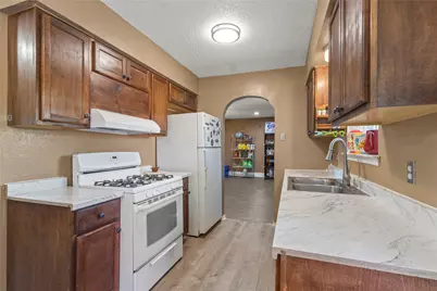1646 Savage Drive, Mesquite, TX 75149 - Photo 7