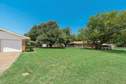 520 Pecan Street, Crowley, TX 76036 - Photo 7