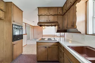 520 Pecan St, Crowley, TX 76036 - Photo 29