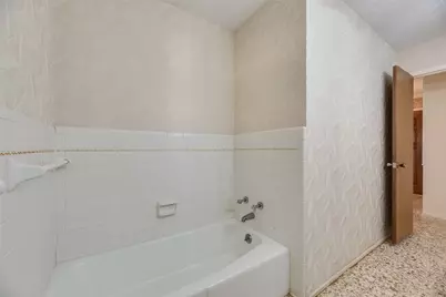520 Pecan Street, Crowley, TX 76036 - Photo 21