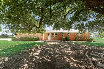 520 Pecan Street, Crowley, TX 76036 - Photo 35