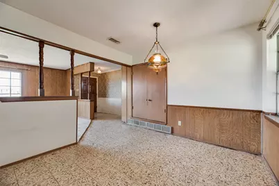 520 Pecan Street, Crowley, TX 76036 - Photo 21