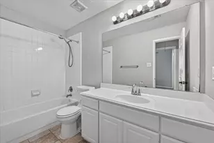1424 Mayflower Ln, Lewisville, TX 75077 - Photo 13