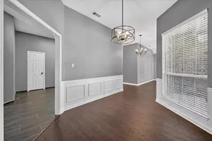 2060 Kenny Ct, Lewisville, TX 75067 - Photo 5