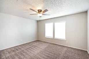 5293 Chessie Cir, Haltom City, TX 76137 - Photo 15