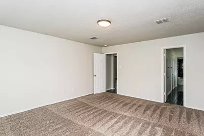 5293 Chessie Circle, Haltom City, TX 76137 - Photo 11