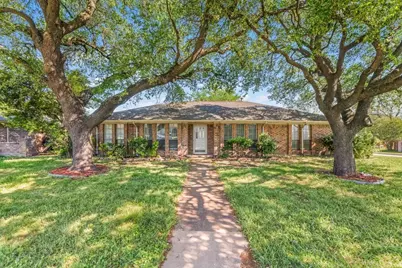 2301 Claridge Circle, Plano, TX 75075 - Photo 3