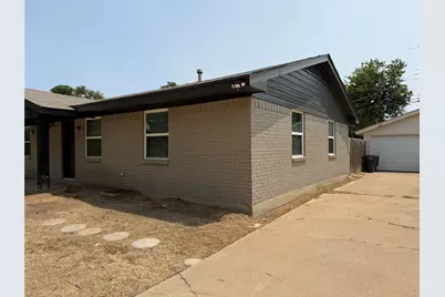 2511 Normont Circle, Fort Worth, TX 76103 - Photo 19