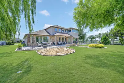 8701 Freeport Drive, Denton, TX 76207 - Photo 3