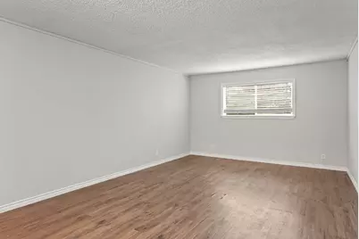 429 Johnson St, Longview, TX 75602 - Photo 5