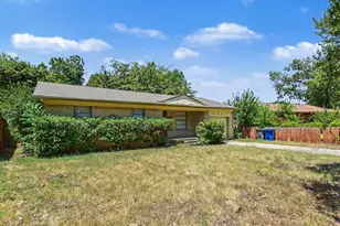 8821 Rustown Dr, Dallas, TX 75228 - Photo 15