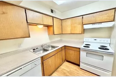 1115 N Austin Street, Denton, TX 76201 - Photo 5