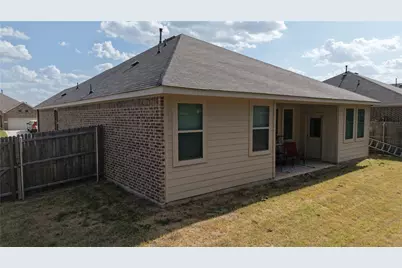 1221 Pistachio Drive, Azle, TX 76020 - Photo 5
