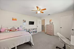 2634 Channing Dr, Grand Prairie, TX 75052 - Photo 21