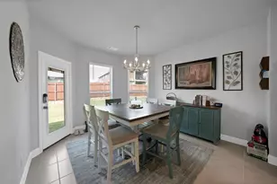 2208 Birdwatch Ln, Mansfield, TX 76084 - Photo 5