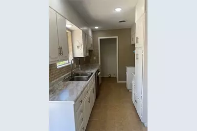 5809 Trio Lane, Dallas, TX 75241 - Photo 15
