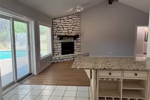 4105 Gentle Springs Dr, Arlington, TX 76001 - Photo 13