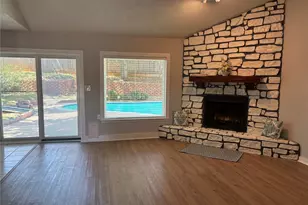 4105 Gentle Springs Dr, Arlington, TX 76001 - Photo 7