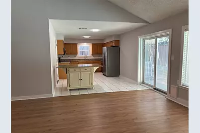 4105 Gentle Springs Drive, Arlington, TX 76001 - Photo 13