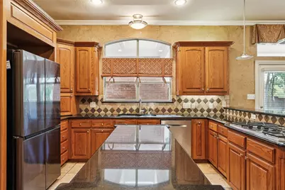 27 Oak Forrest Circle, Denton, TX 76210 - Photo 11