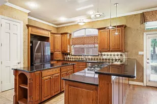 27 Oak Forrest Cir, Denton, TX 76210 - Photo 9