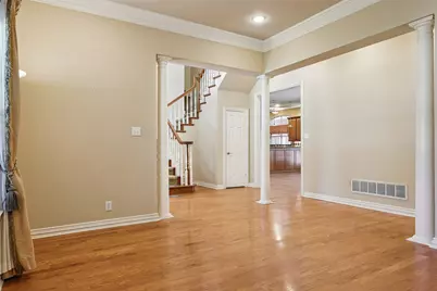 27 Oak Forrest Circle, Denton, TX 76210 - Photo 5