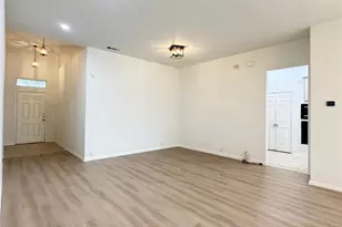 2811 Barco, Grand Prairie, TX 75054 - Photo 3