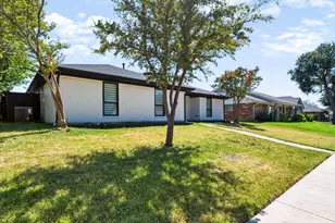 2216 Stonebrook Dr, Carrollton, TX 75007 - Photo 3