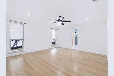2216 Stonebrook Drive, Carrollton, TX 75007 - Photo 21