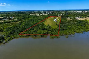 8275 Bay Dr, Quinlan, TX 75474 - Photo 3