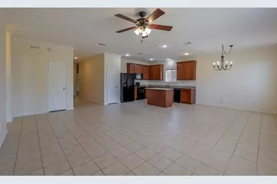 807 Bastrop Drive, Arlington, TX 76002 - Photo 11